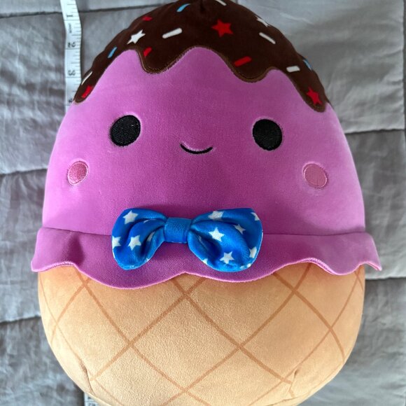 LIKE NEW, Squishmallows Sanjay Pink Ice Cream Sundae With Bowtie Plush Toy - Picture 8 of 8